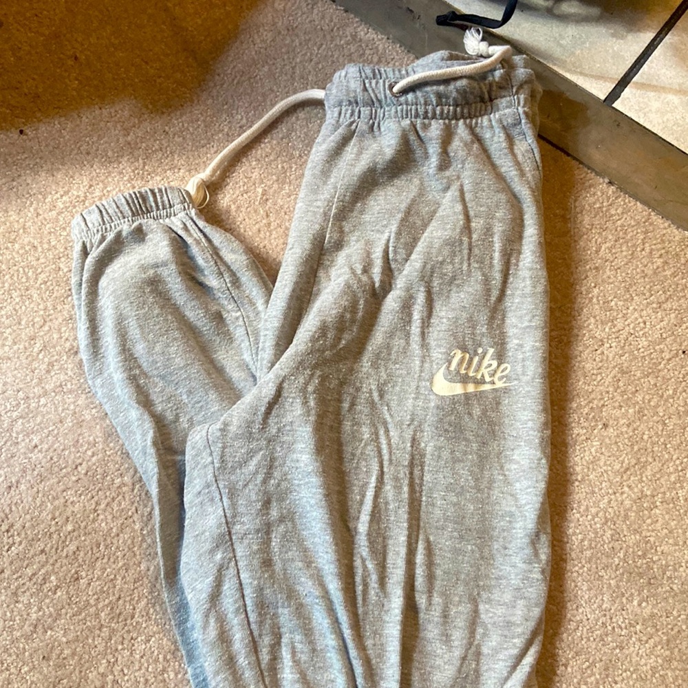 nike sweatpants